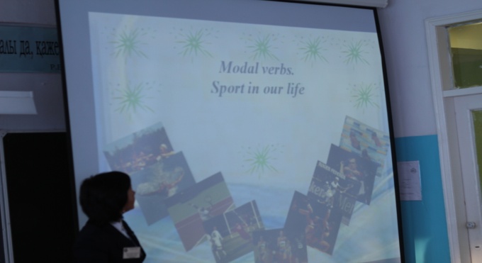 Презентация по английскому языку на тему Modal verbs. Sport in our life.