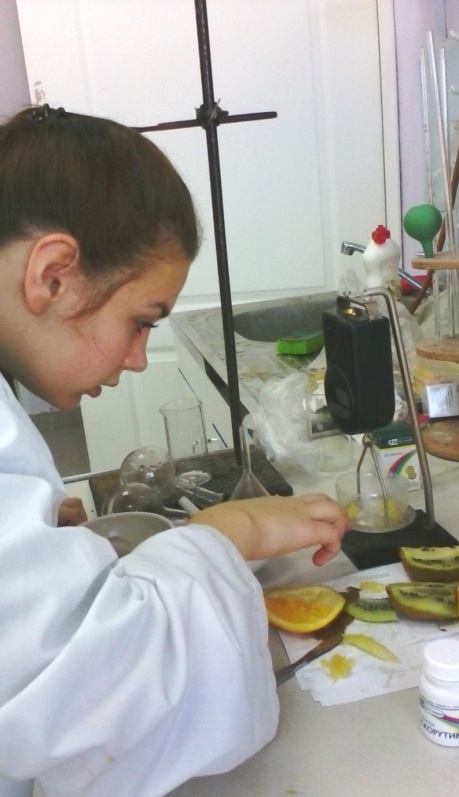 Исследовательская работа по биохимии «Содержание флавоноидов в плодах киви и апельсина и их роль в укреплении здоровья человека»