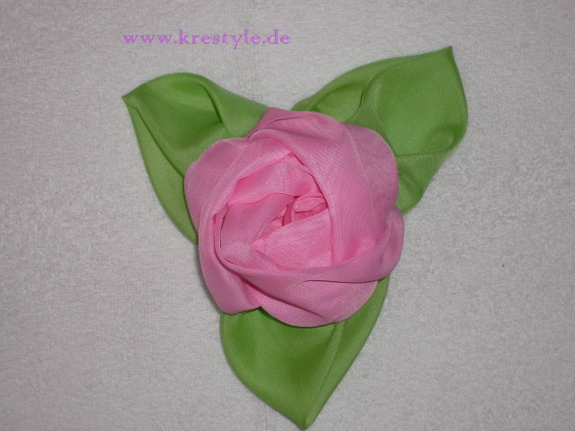 Изготовление декора для штор в романтическом стиле – Композиция из бутонов роз.