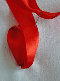 Конспект открытого воспитательского мероприятия вышивка атласными лентами Тюльпаны
