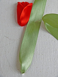Конспект открытого воспитательского мероприятия вышивка атласными лентами Тюльпаны