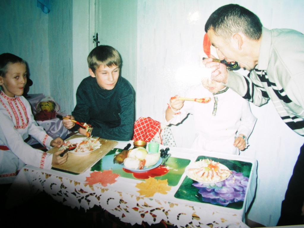 Фольклорный праздник для детей подготовительной группы «Капустник».