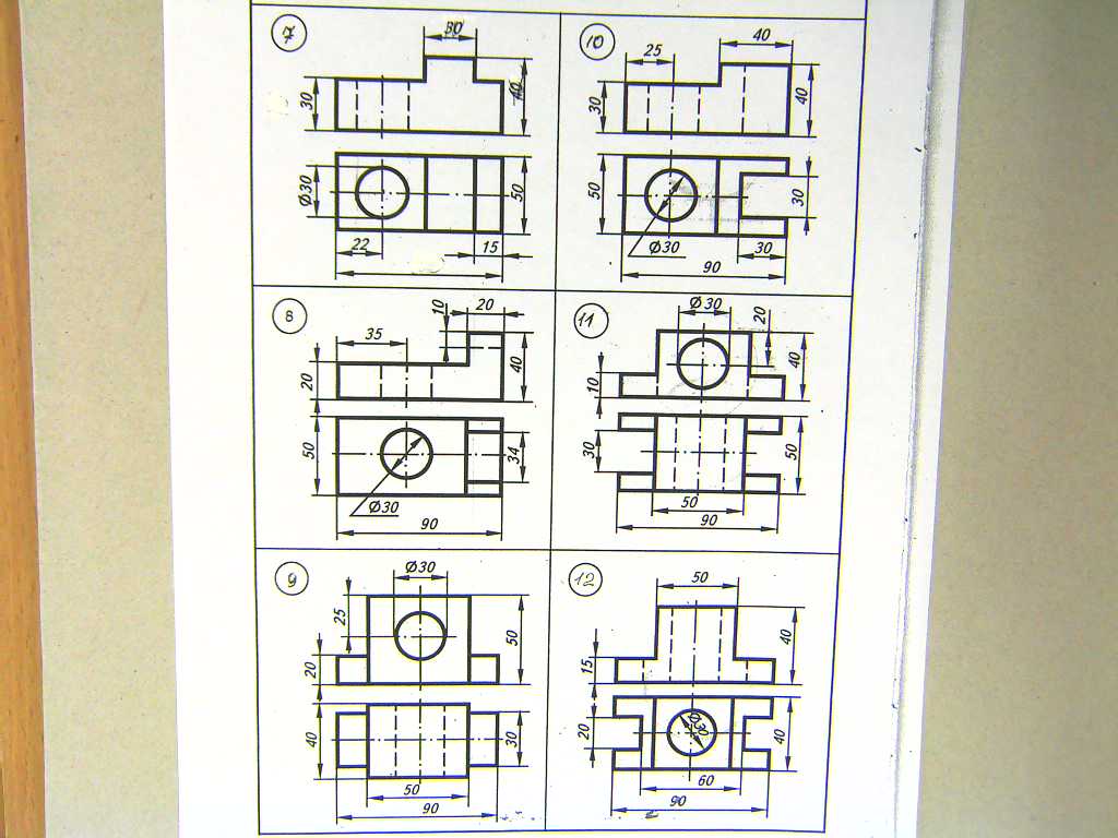 Черчение 10. «Разрезы простые» простые разрезы Инженерная Графика. Простые разрезы задания Инженерная Графика. Задания для инженерной графики. Задачи по инженерной графике.