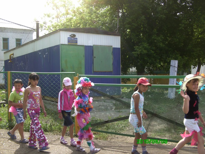 Сценарии праздников на летний пришкольный лагерь