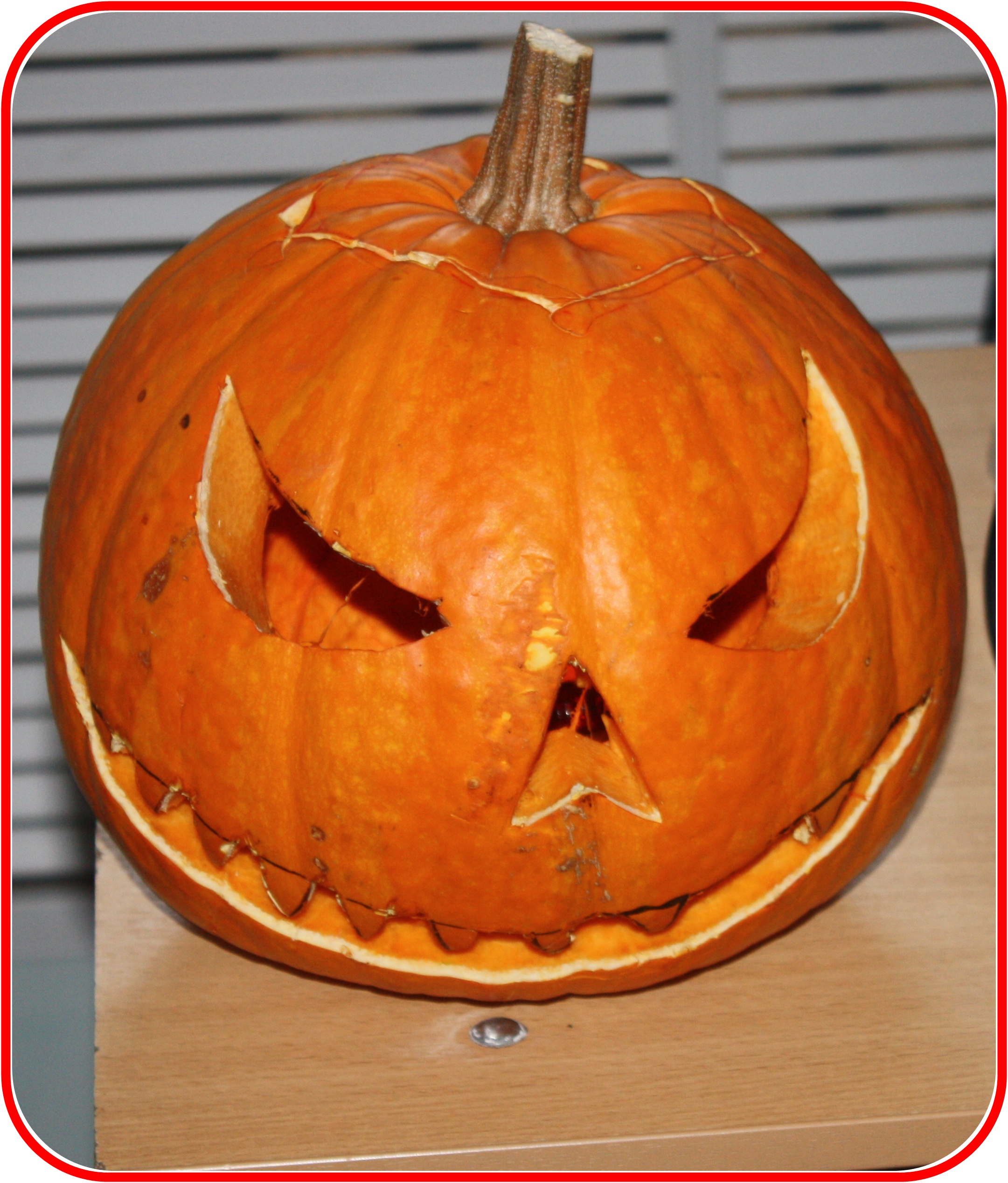 Методическая разработка внеклассного мероприятия для студентов 1-3 курсов на тему: Halloween