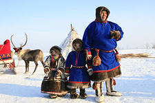 Традиционная зимняя мужская одежда народов ханты.