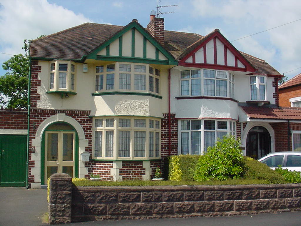 Статья по английскому языку на тему Недвижимость в Англии-основная точка притяжения на Британских островах