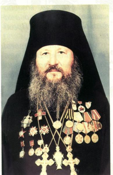 Информационный материал к классному часу Патриотическое служение Православной Церкви в годы Великой Отечественной войны