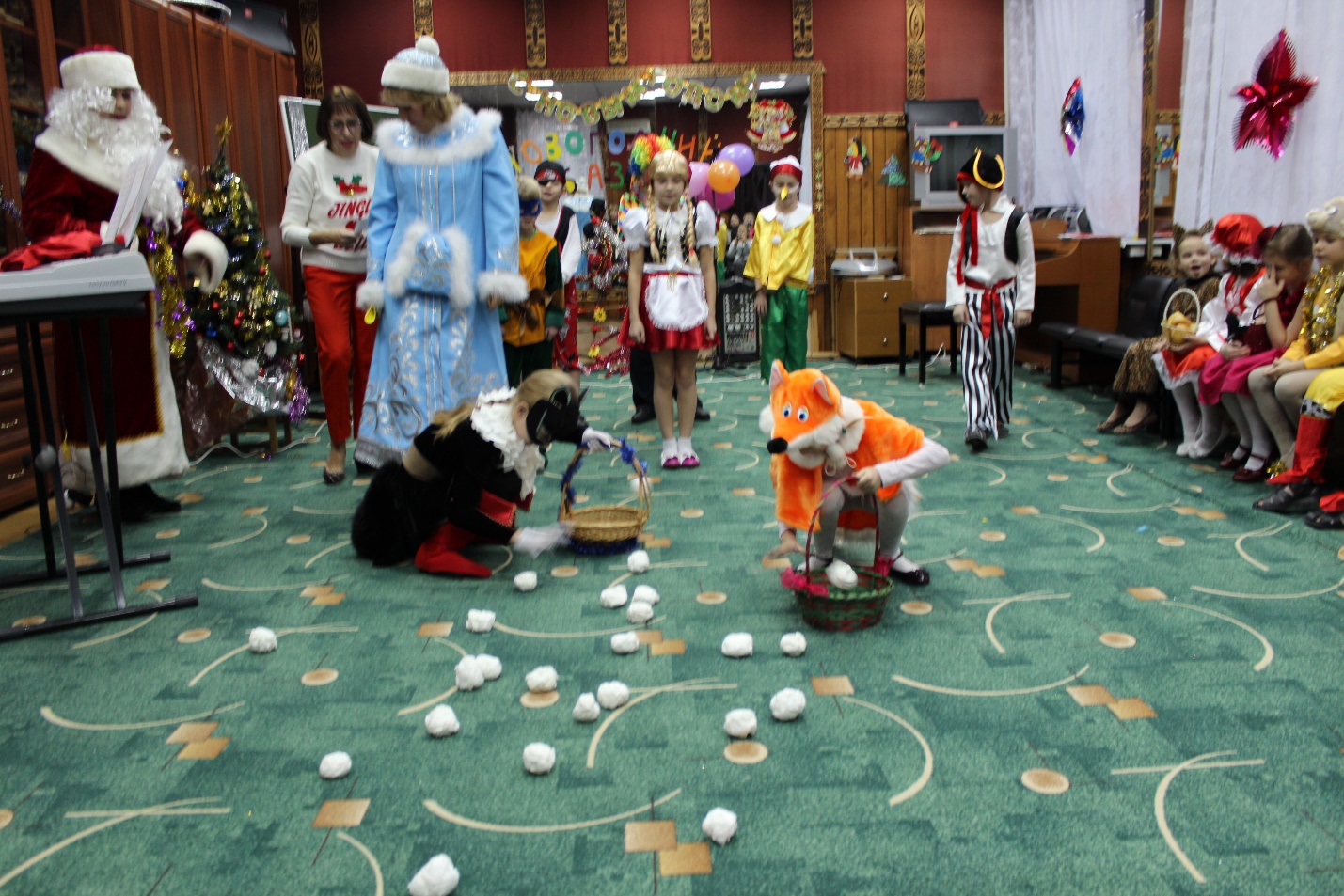 Отчет праздника кукольный бал (17.12.2014г.)