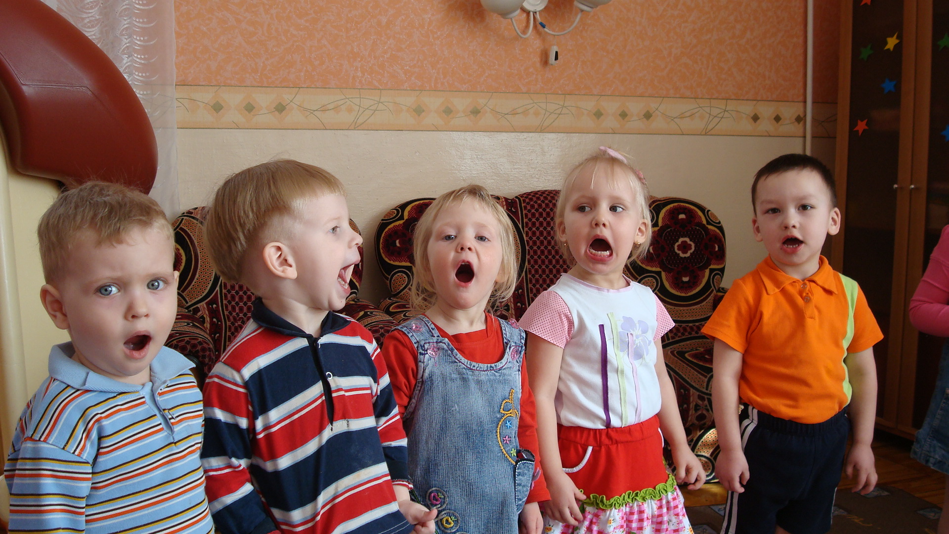 Детском садике поют песни