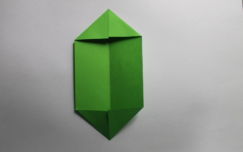 Мастер-класс «Водяная лилия» в технике модульного оригами.
