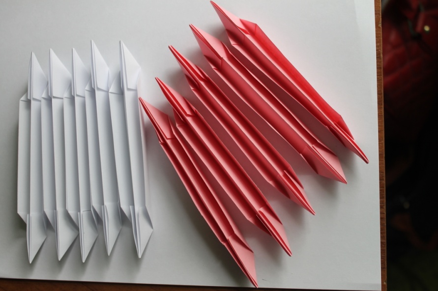 Мастер-класс «Водяная лилия» в технике модульного оригами.