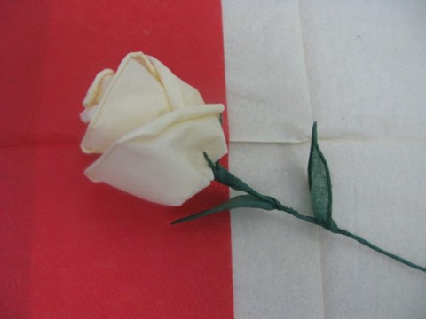 Мастер-класс: «Роза из салфеток. Сюрприз для мамы».
