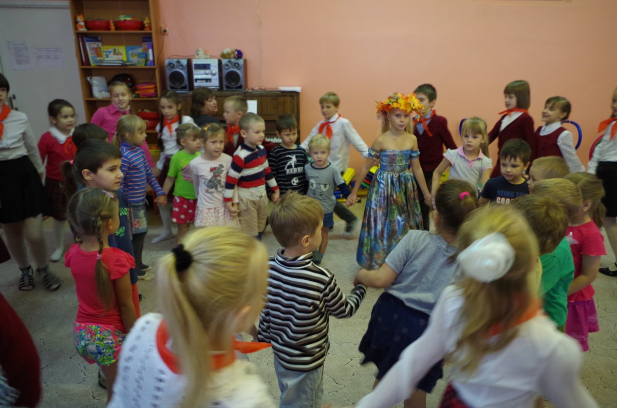 Совместный праздник школы и детского сада