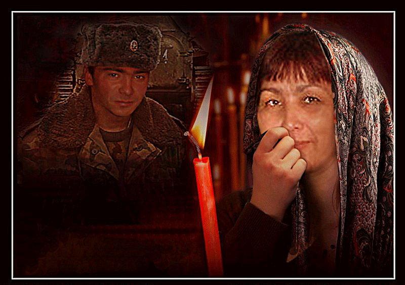 Мама я вернусь домой живой. Мать провожает сына в Чечню. Мать солдата. Мать молится за солдата. Мать молится за сына солдата.