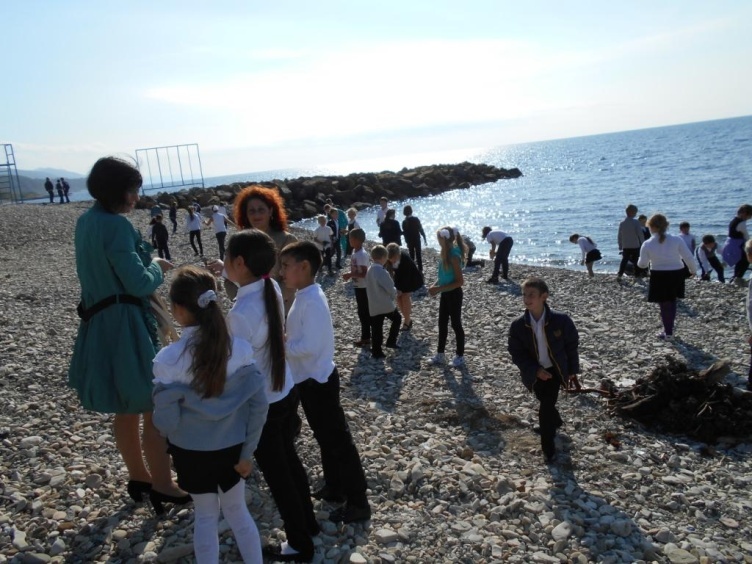 Участие в природоохранной акции Черное море - одно на всех, посвященной Международному Дню Черного моря