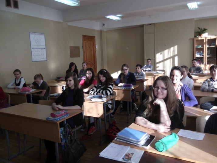 Официальный сайт: 333spb.edusite.ru Здесь Вы можете узнать о школе, о её достижениях, жизни, занятиях, курсов поделиться своими фотографиями.