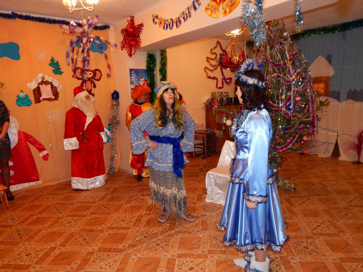 Сценарий новогоднего представления для детей средней группы Рукавичка Деда Мороза