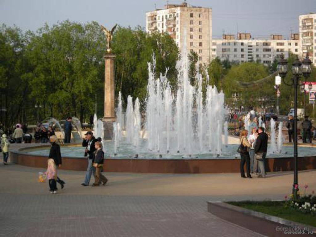 Погода в пушкино московской. Центр Пушкино Московская область. Город Пушкин Московская область. Пушкино фонтаны Московской области. Пушкино площадь города.